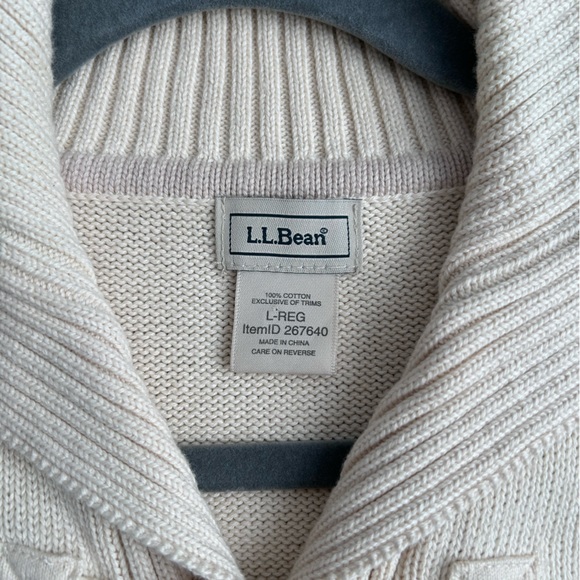 L.L.Bean collared toggle button cardigan in cream/ivory 100% cotton Size L - Picture 2 of 8